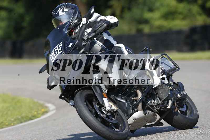 /44 09.08.2025 Plüss Moto Sport ADR/Einsteiger/565